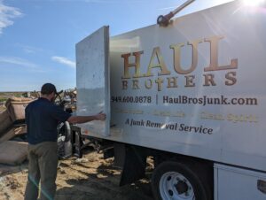 Haul Brothers truck